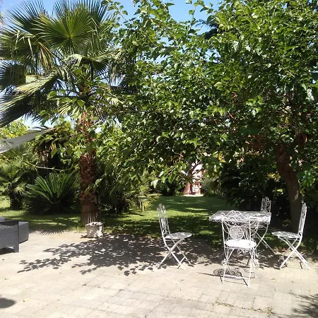 Chata Dei Marchesi Carrozza Santa Teresa Di Riva
